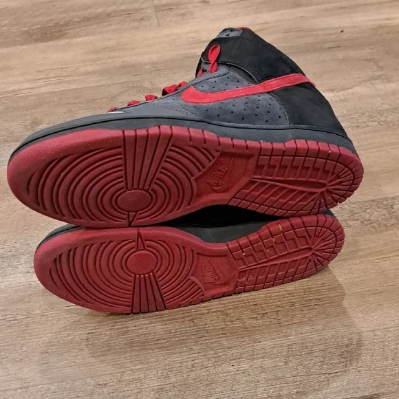 Sold On DP Nike Dunk High Gray 317982-062 Red Suede 2008 Rare Black Bred Mens 9 - Picture 7 of 8